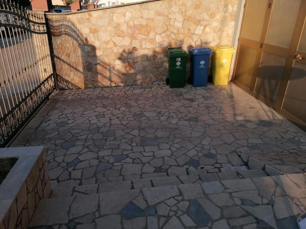 Apartment A & N With Free Private Parking Pula Zewnętrze zdjęcie